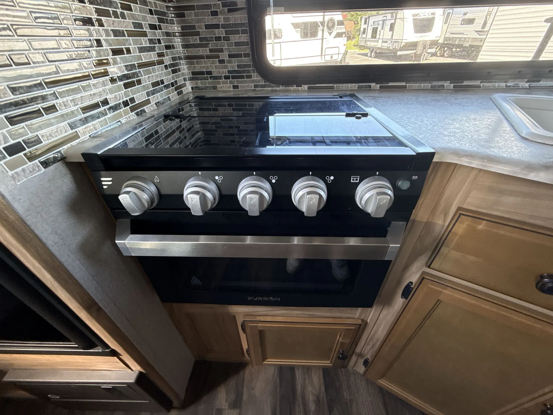 2019 Coachmen Freedom Express Ultra Lite 246RKS — living area main