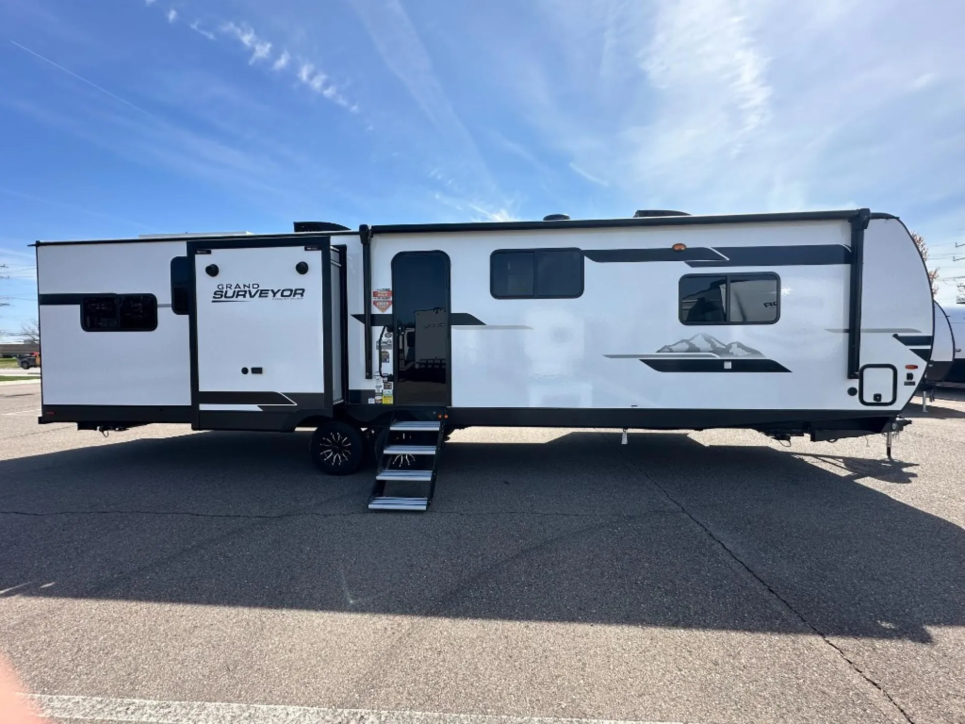 2024 Forest River Grand Surveyor 301RKBS - Photo 3