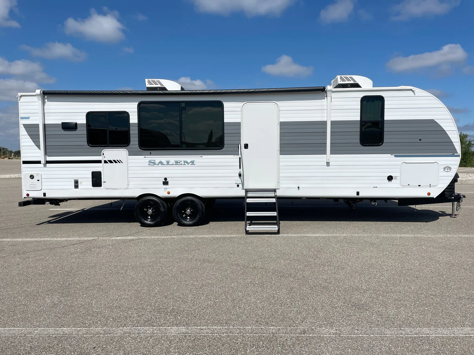 2027 Forest River Salem 27RK — campside