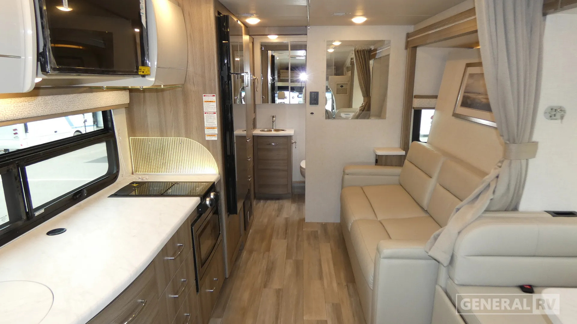 2026 Thor Motor Coach Delano 24FB - Photo 3