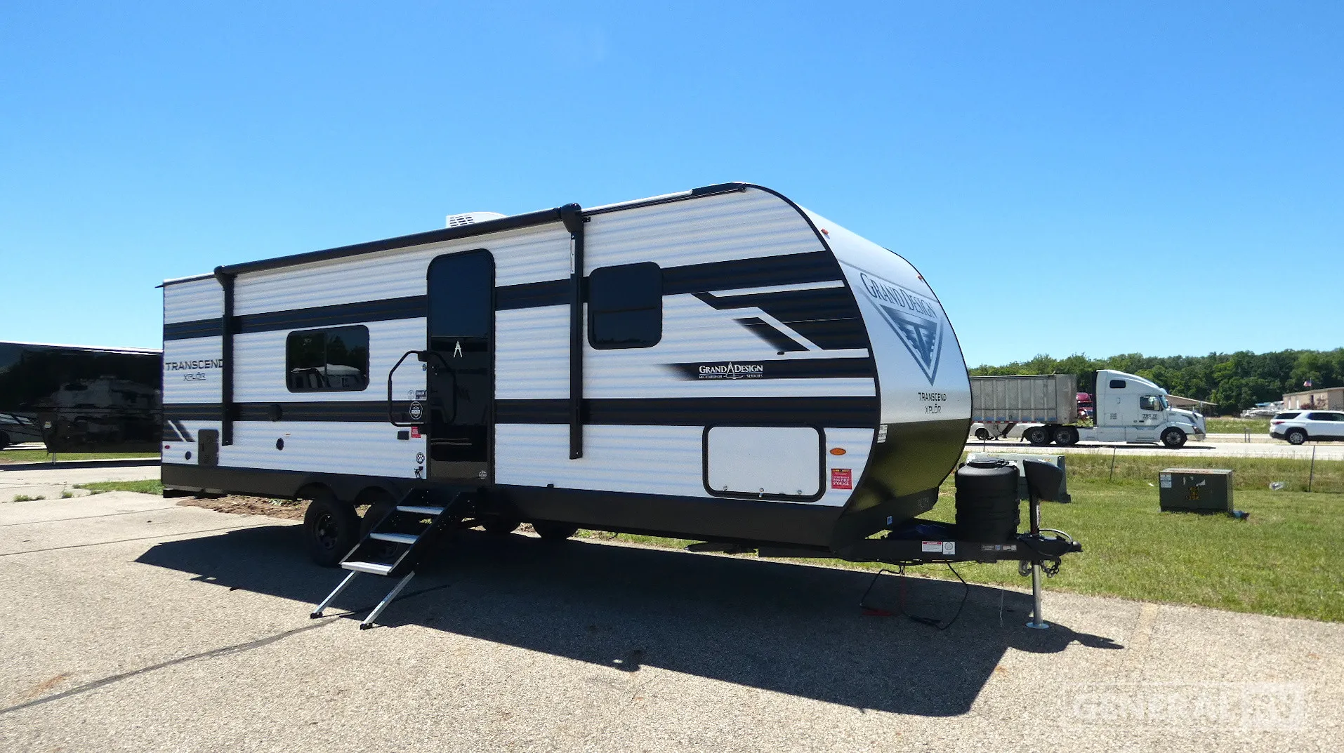 2027 Grand Design Transcend Xplor 24BHX - Photo 2