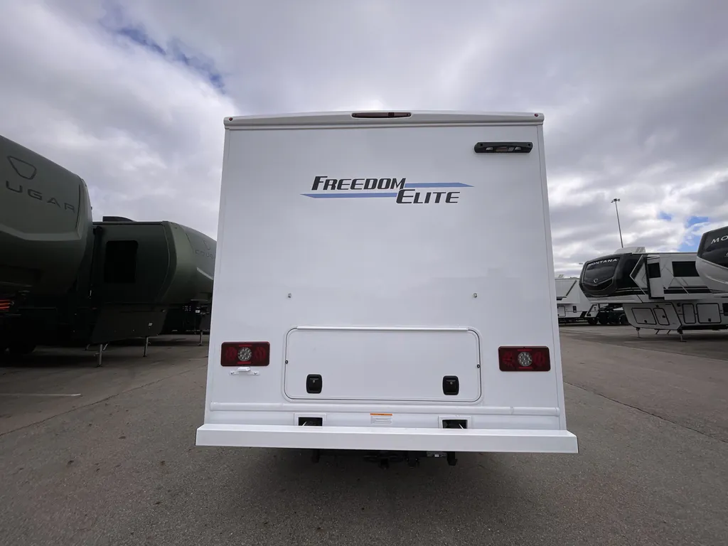 2026 Thor Motor Coach Freedom Elite 28HZ, Photos photo 5