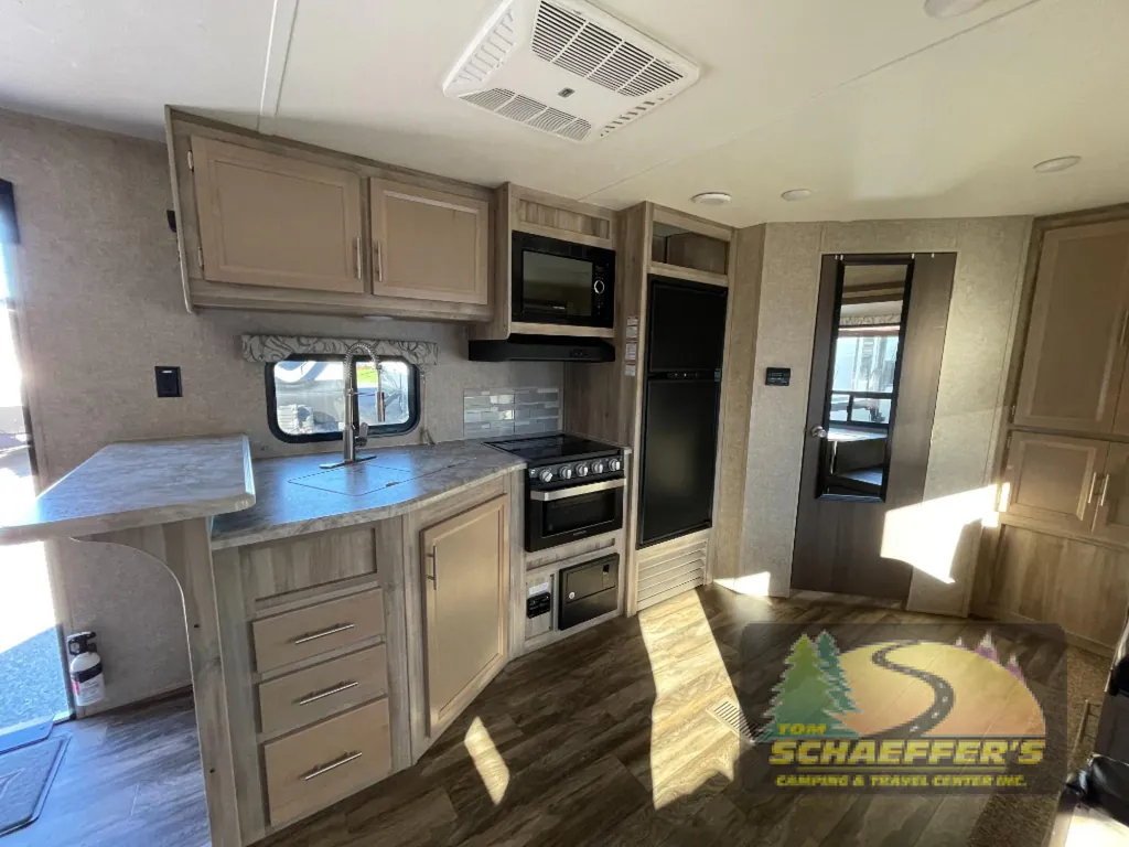2020 Coachmen Catalina Legacy Edition 243RBS, Photos photo 8