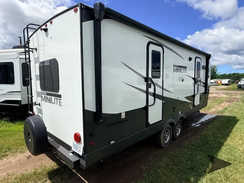 2024 Forest River Rockwood Mini Lite 2516S - Photo 3
