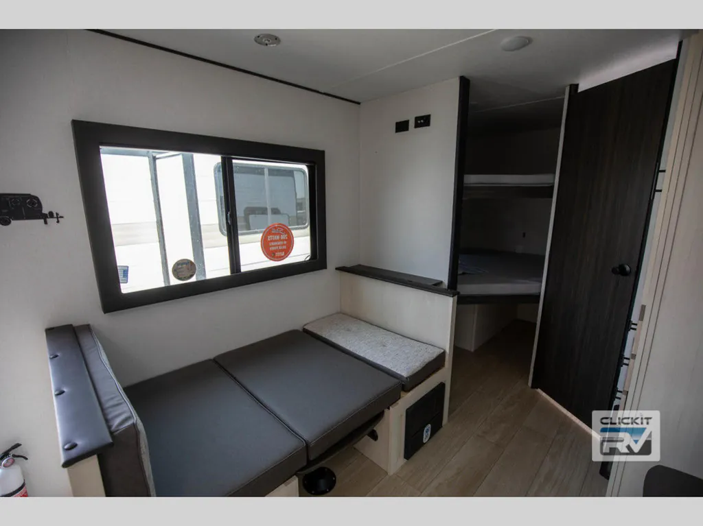 2027 Shasta I-5 525RS, Photos photo 15