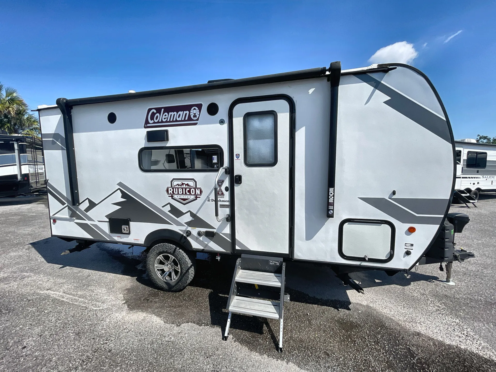 2022 Dutchmen Coleman Rubicon 1628BH - Photo 2