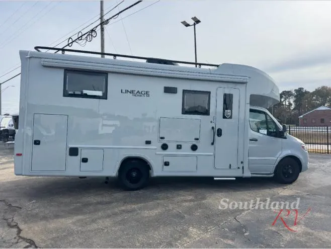 2026 Grand Design Lineage Series M 25TK - Photo 3