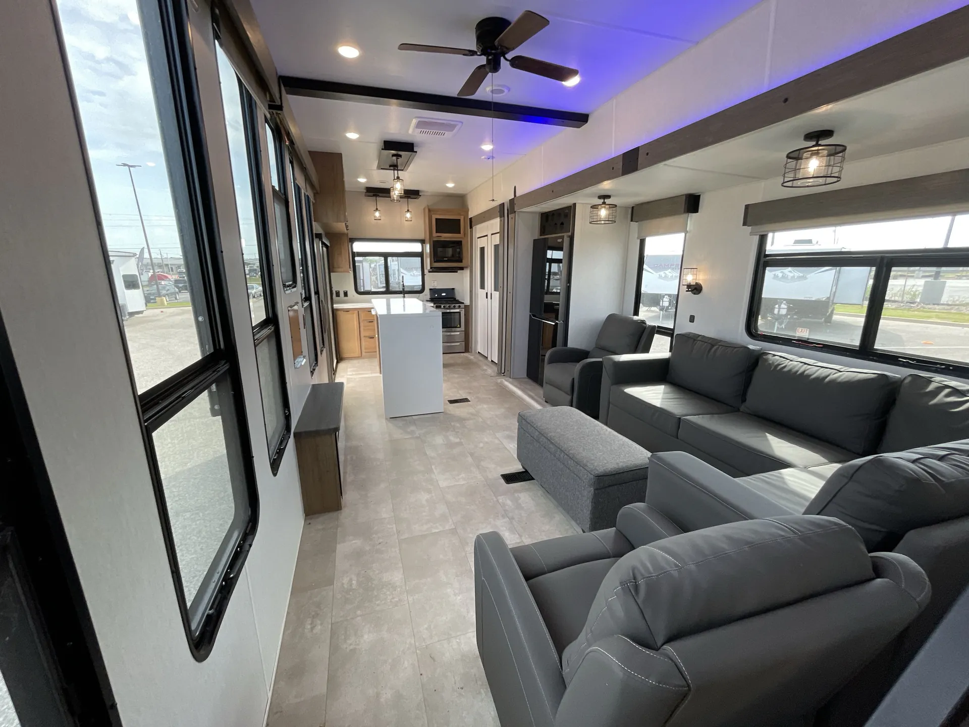 2024 Forest River Timberwolf Black Label 39ALBL — living area main