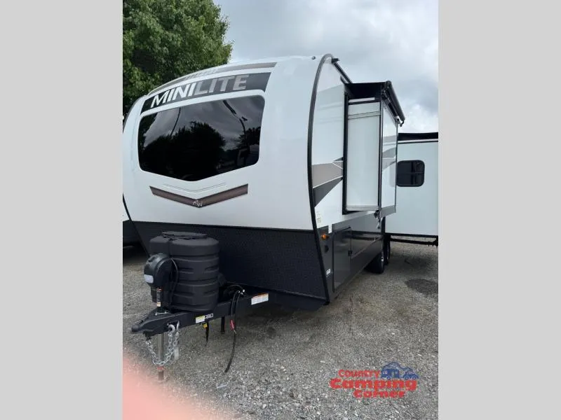 2026 Forest River Rockwood Mini Lite 2515S - Photo 4