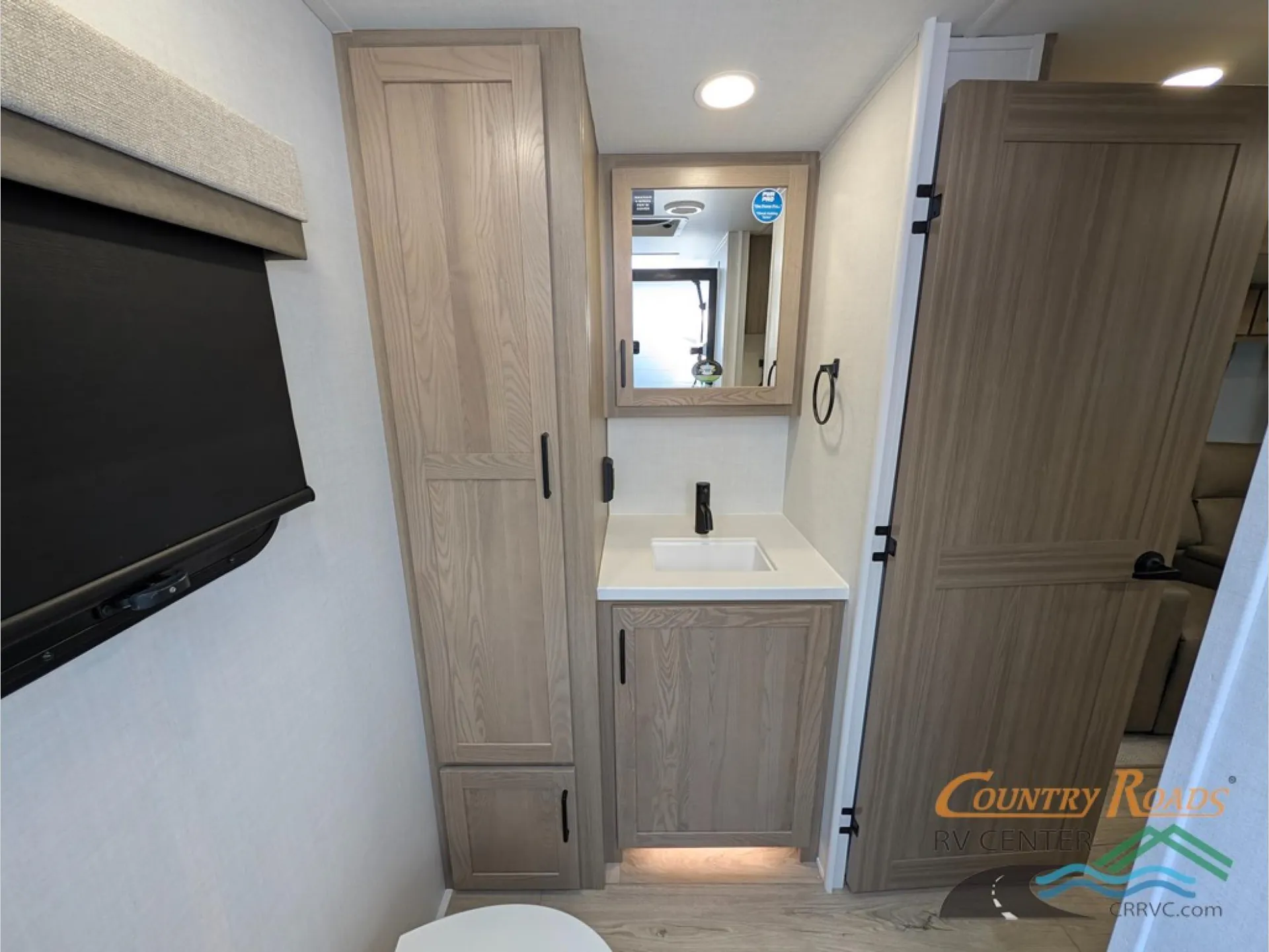 2027 Forest River Flagstaff Micro Lite 22LKS — Photo 5