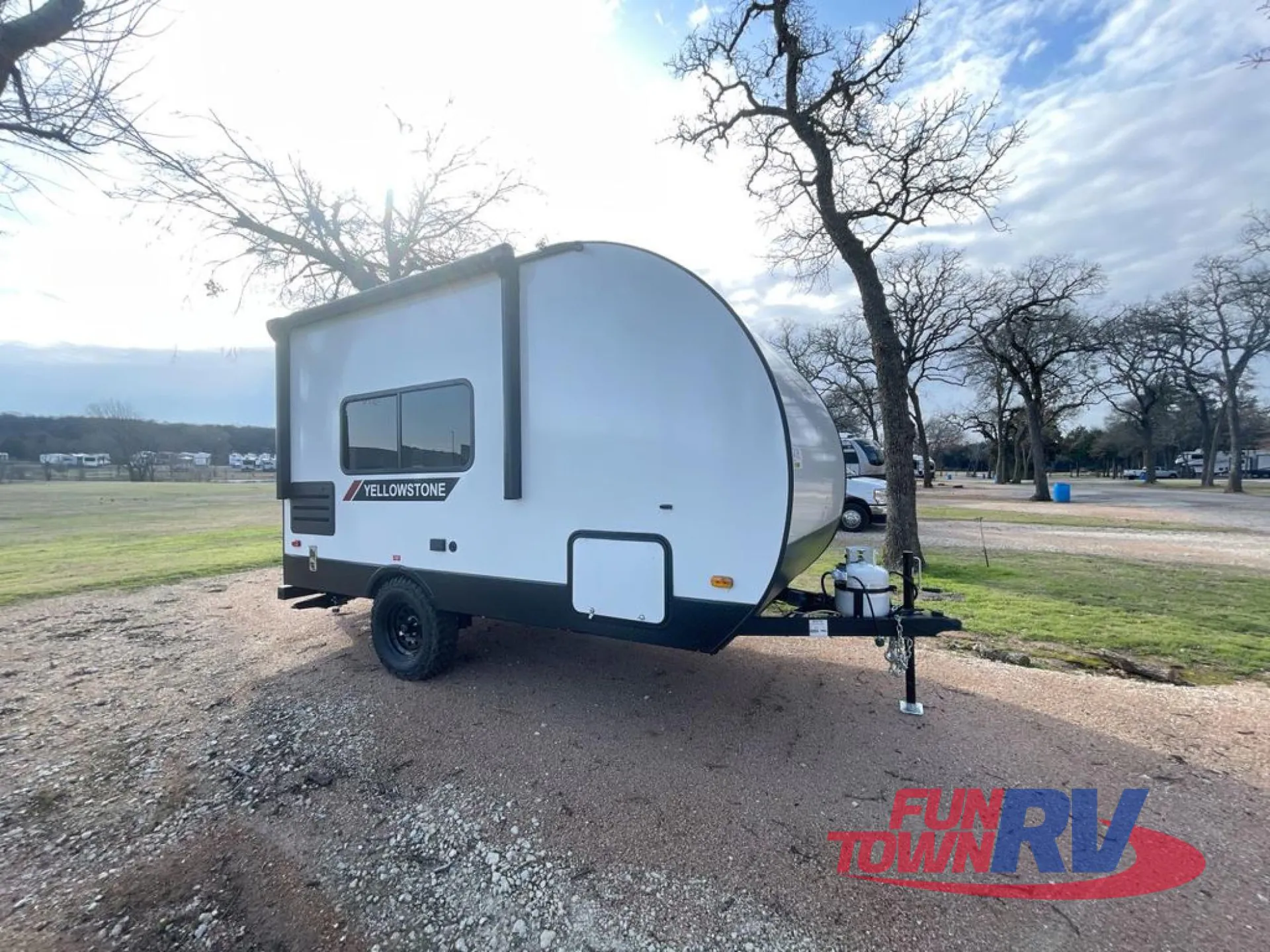 2025 Gulf Stream Yellowstone Trail Edition 150RD - Photo 2