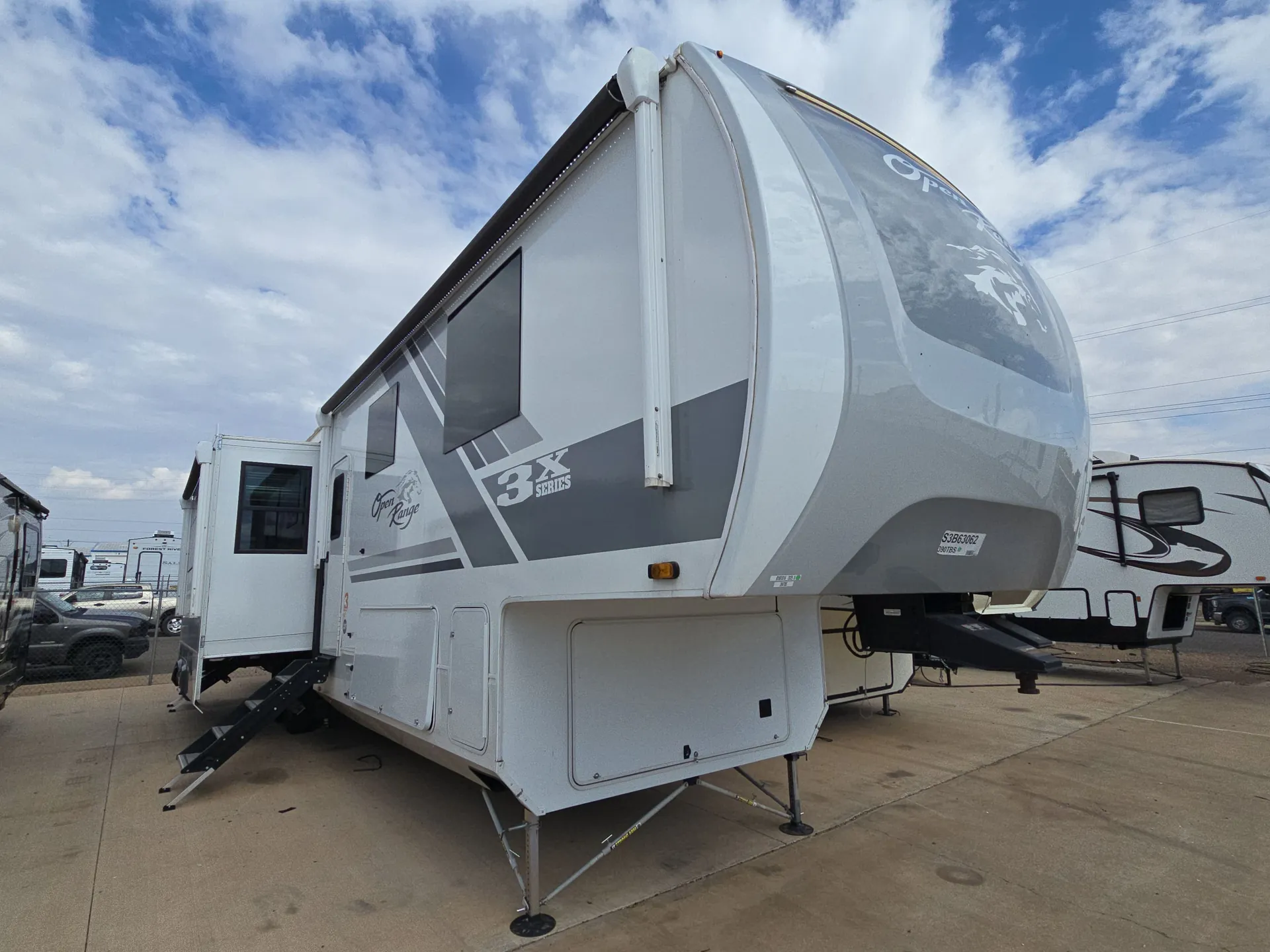 2025 Highland Ridge Open Range 3X 390TBS