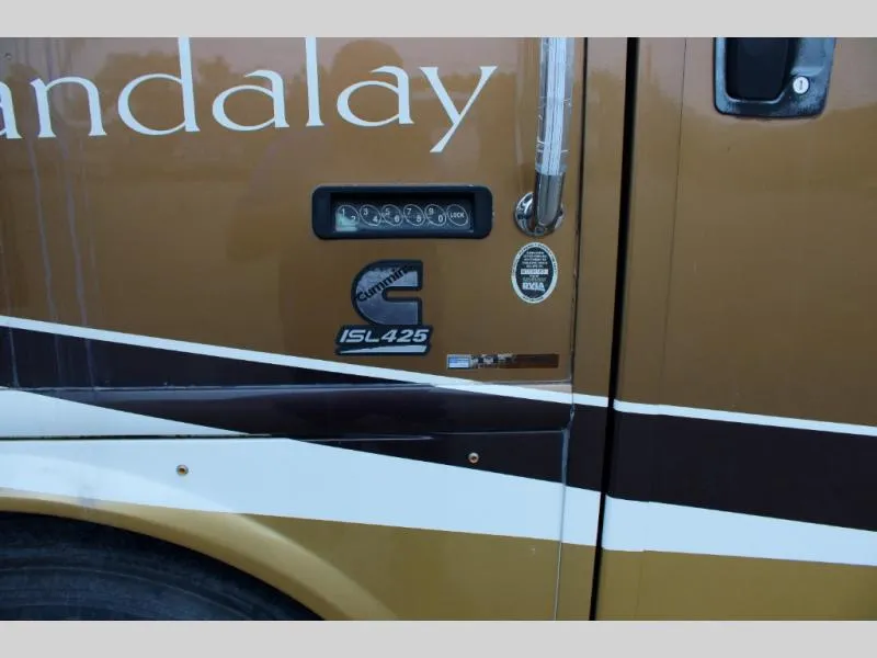 2009 Thor Motor Coach Mandalay 43D - Photo 4