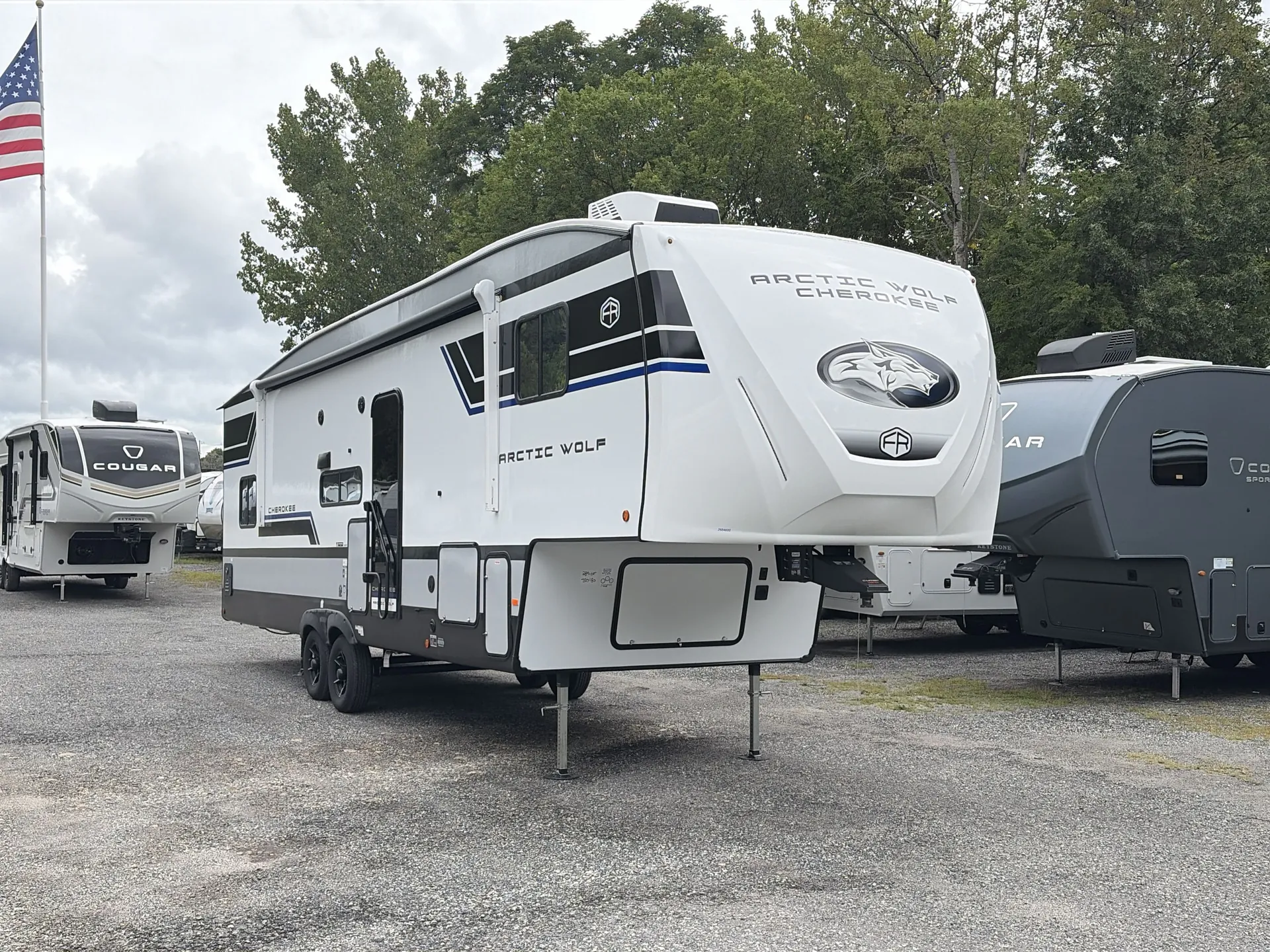 2027 Forest River Arctic Wolf 285OPT - Photo 2