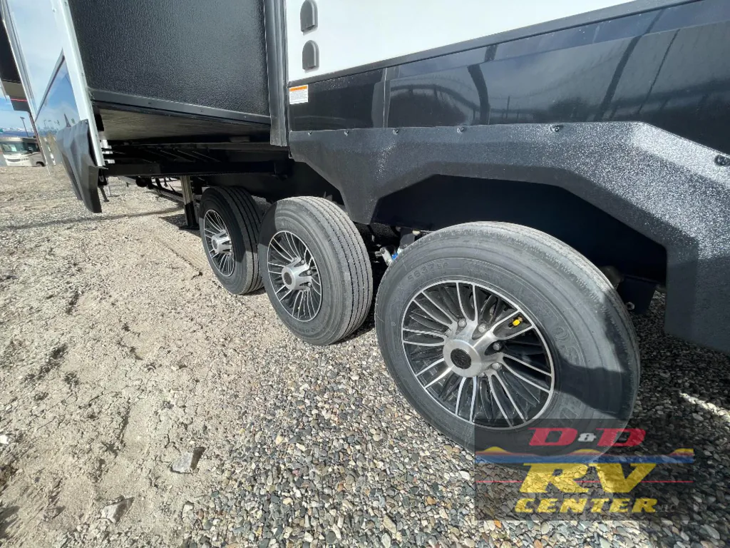 2026 Keystone Raptor 441, Photos photo 16
