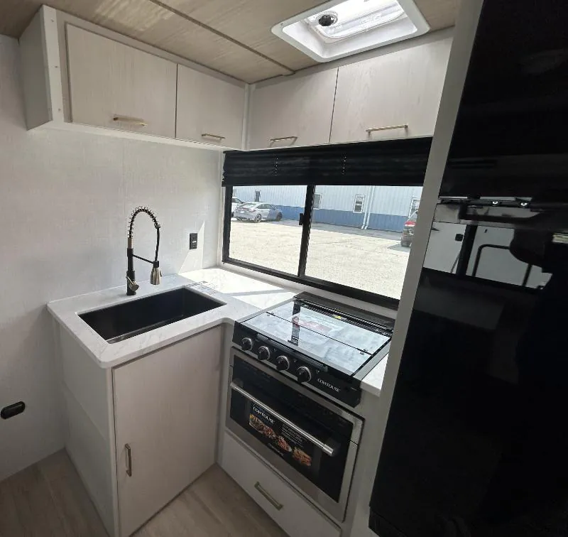 2027 Forest River Vibe 2900KB, Photos photo 8