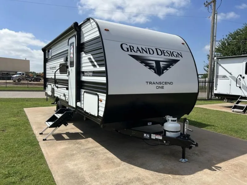 2026 Grand Design Transcend One 161DB - Photo 2
