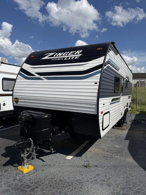 2023 CrossRoads Zinger Lite ZR219RB - Photo 3