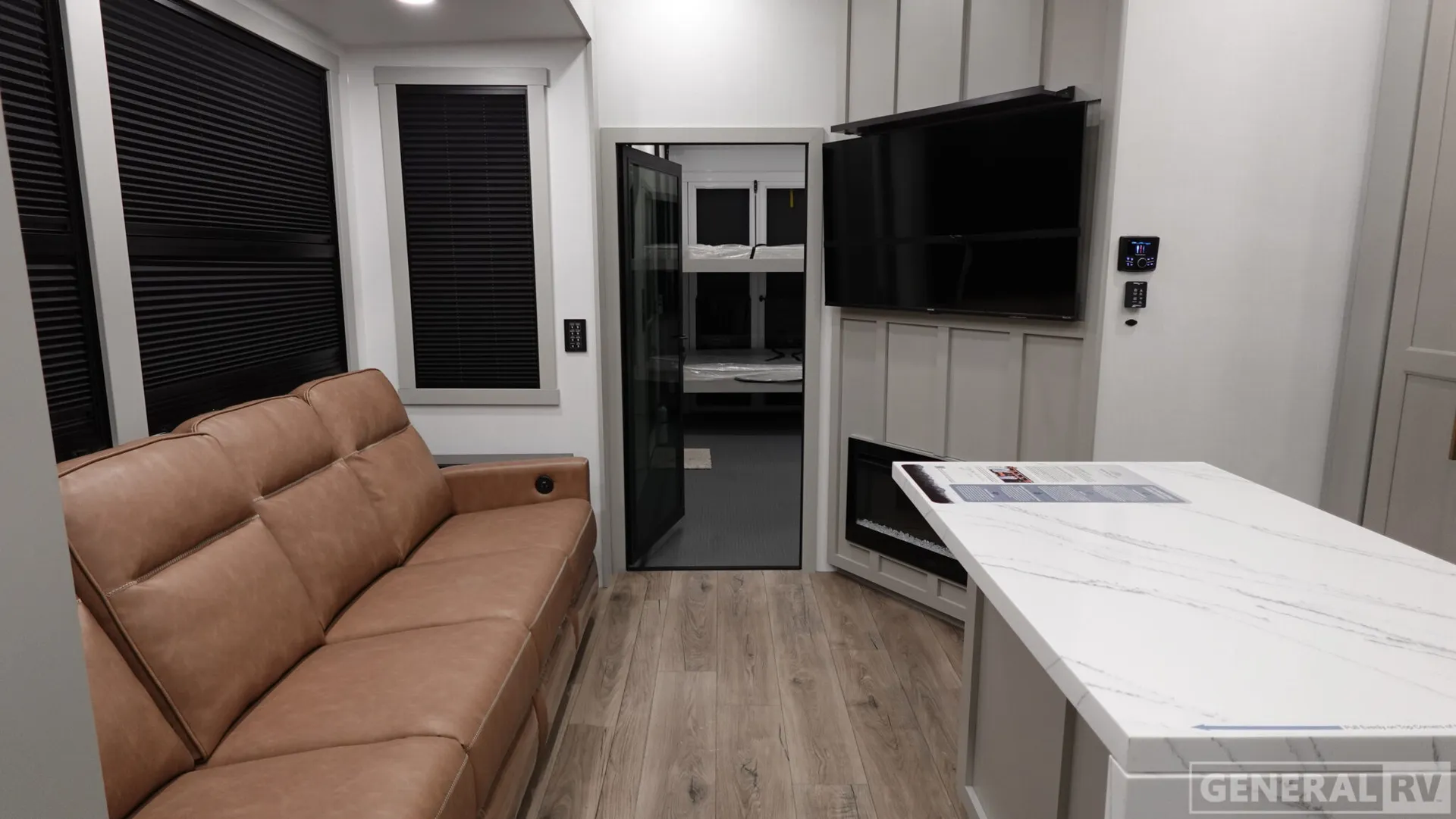 2026 Brinkley Model G 4000 - Photo 3