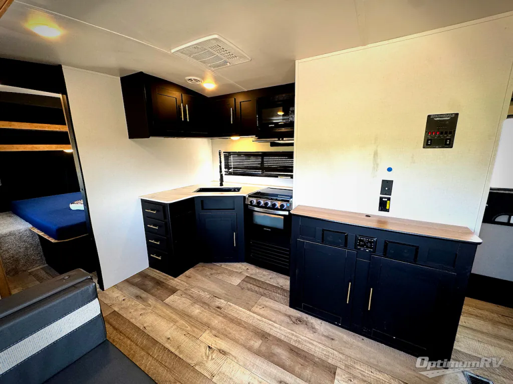 2022 Keystone Springdale 251BH, Photos photo 9