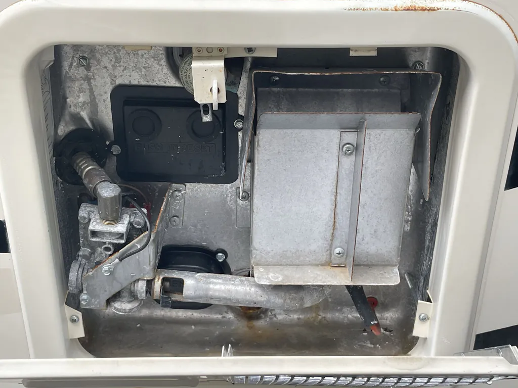 2022 Thor Motor Coach Axis 24.3, Photos photo 29
