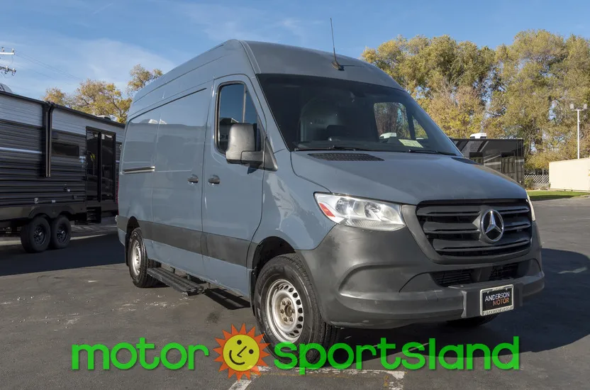 2019 Mercedez - Main photo