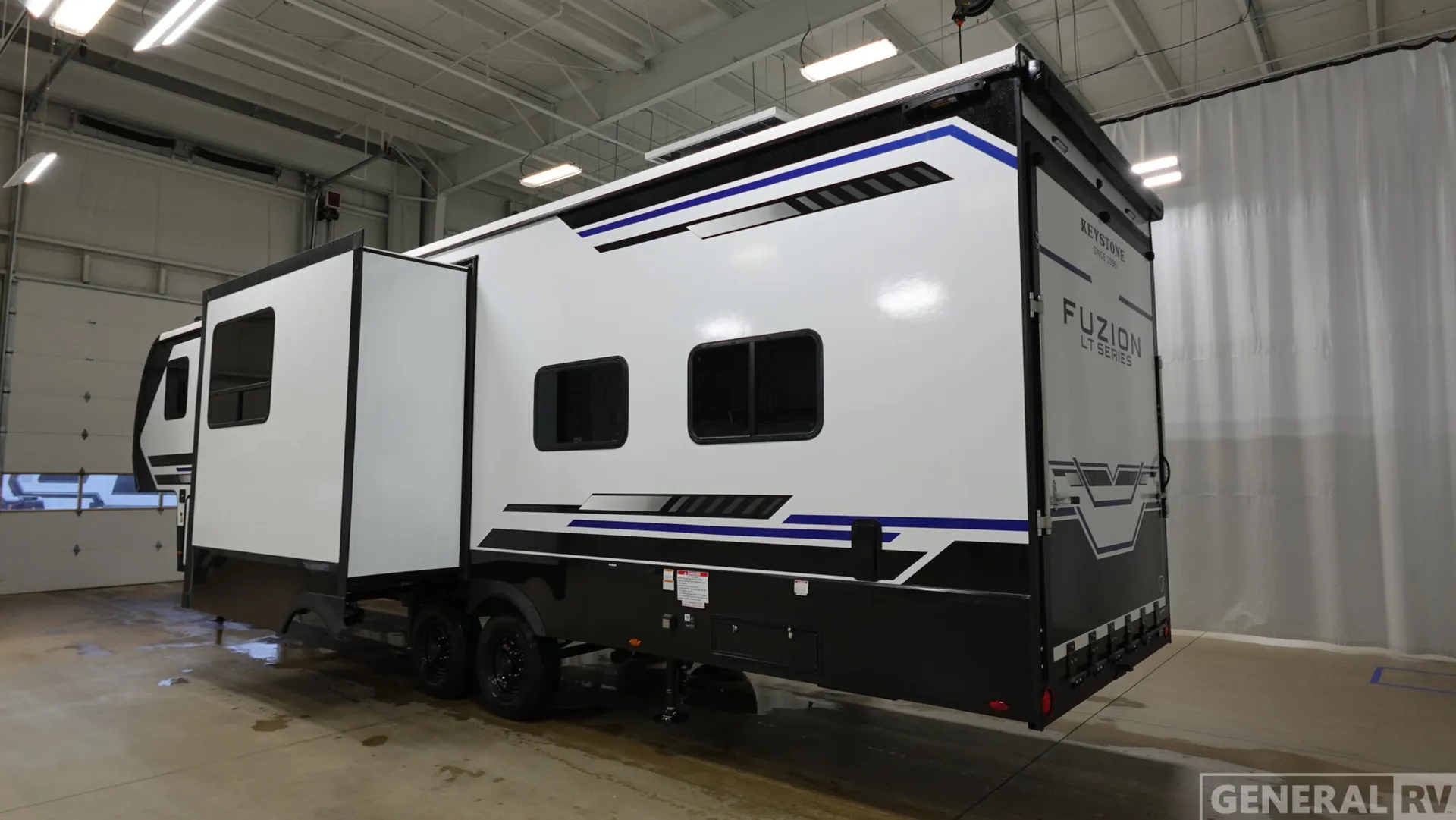 2026 Keystone Fuzion Impact Edition 361LT - Photo 4