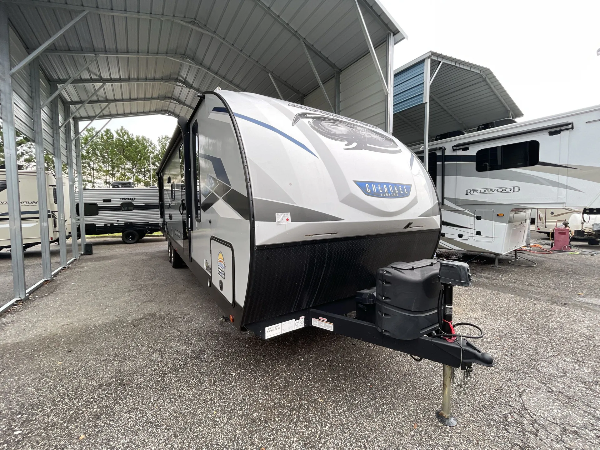2023 Forest River Cherokee Alpha Wolf 30DBH-L - Photo 2