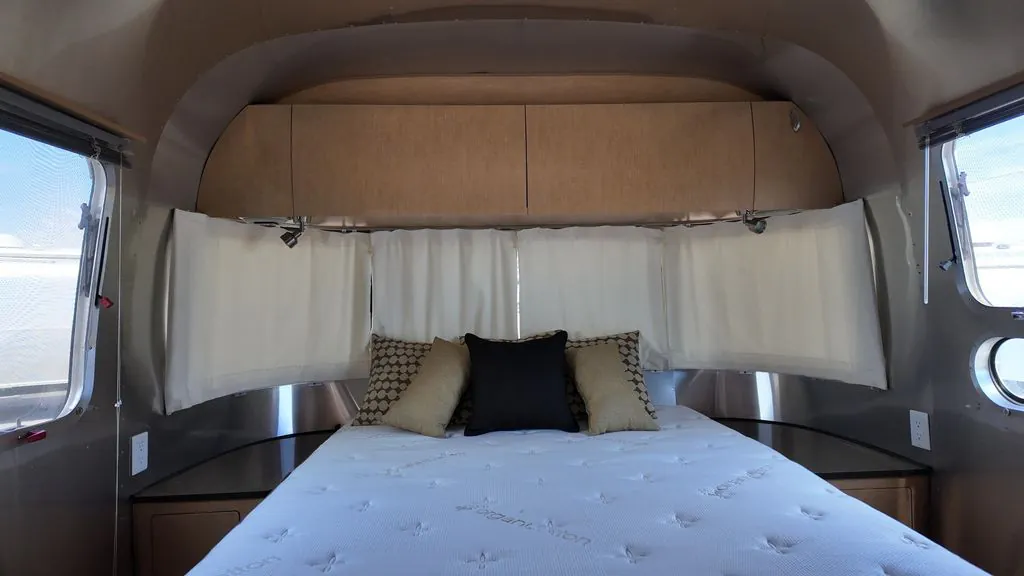 2014 Airstream Flying Cloud 27FB - Photo 4