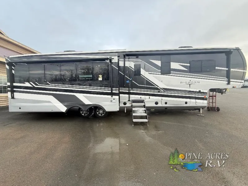 2026 Heartland Bighorn 38RE - Photo 2