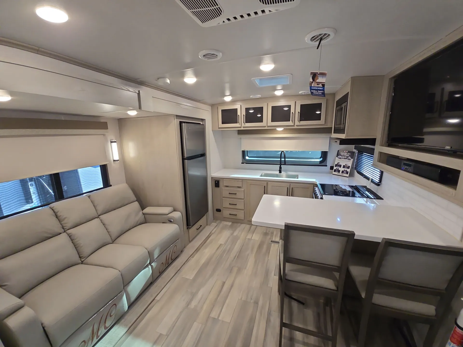 2023 Forest River Flagstaff Classic Super Lite 826MBR — living area main
