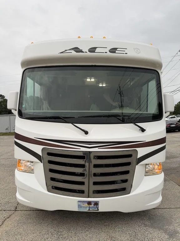2012 Thor Motor Coach A.C.E. 292 - Photo 4