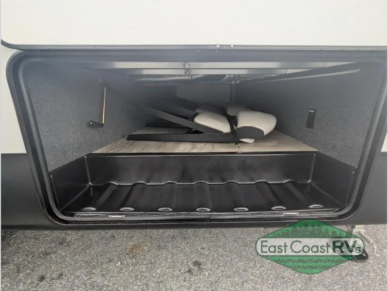 2026 Coachmen Chaparral Lite 27BAR - Photo 3