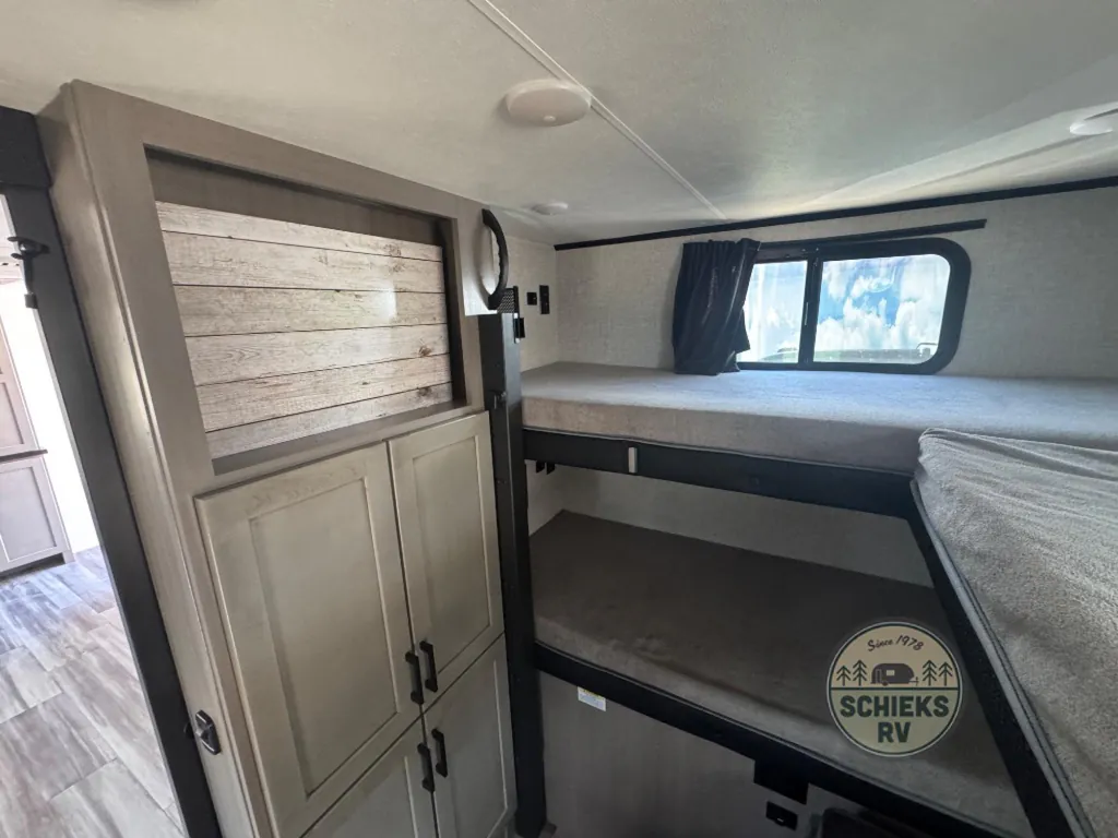 2025 Jayco Jay Feather 29QBH, Photos photo 17