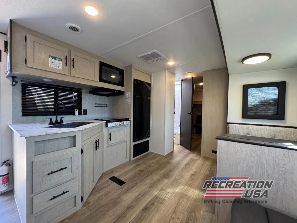 2026 Shasta RVs i-5 Edition 530BQB, Photos photo 10
