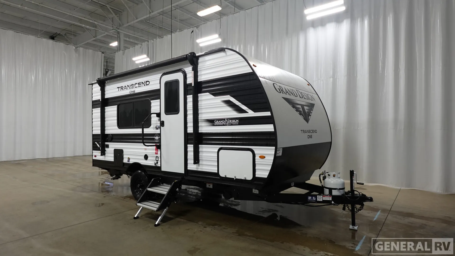 2026 Grand Design Transcend One 151RB - Photo 2