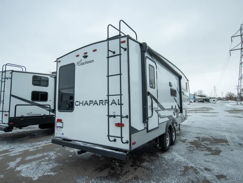 2023 Coachmen Chaparral Lite 25RE - Photo 3