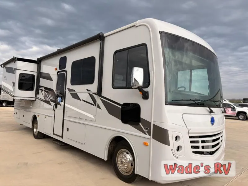 2026 Holiday Rambler Admiral 32N - Photo 4