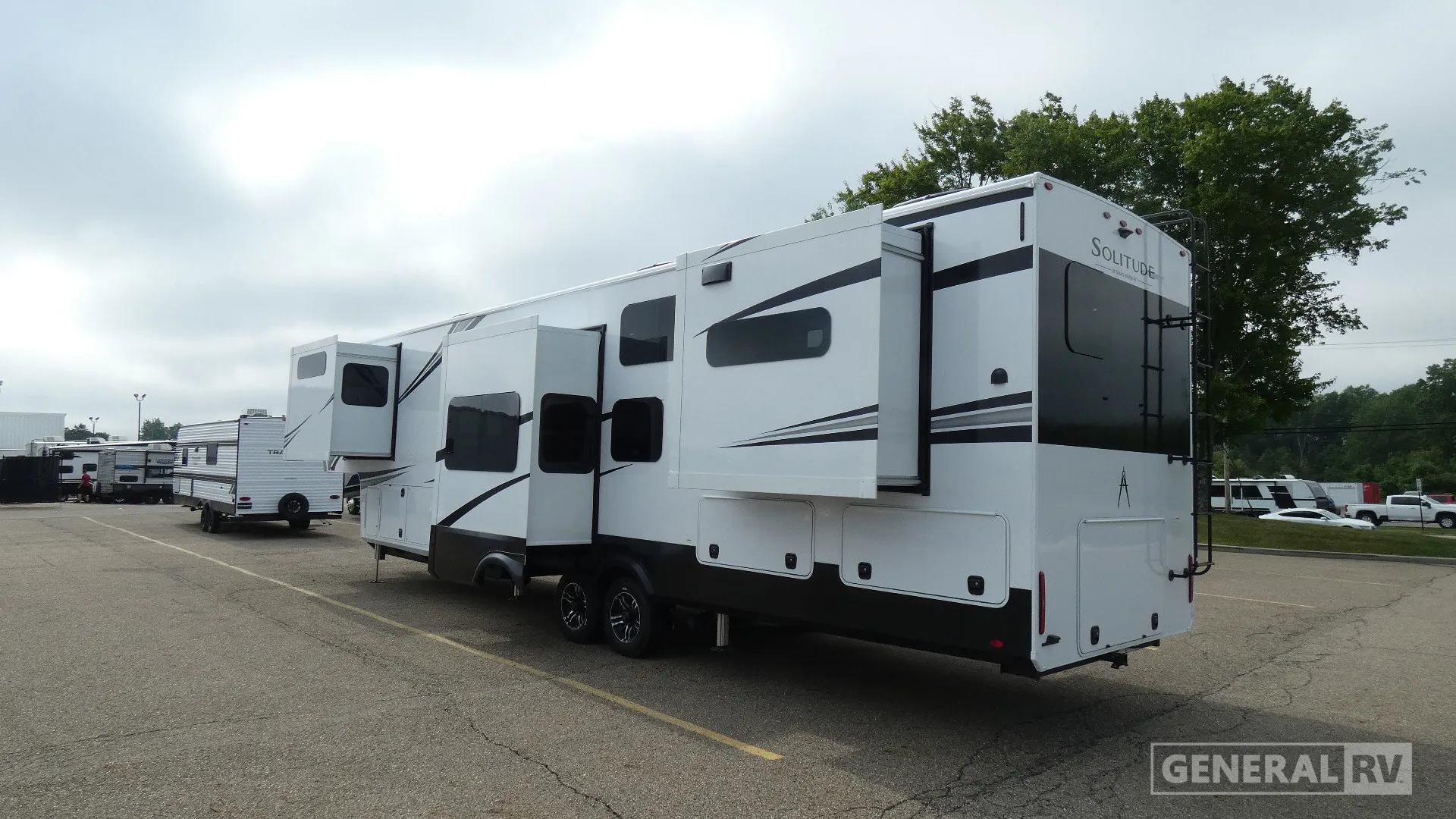 2027 Grand Design Solitude 390RK - Photo 4