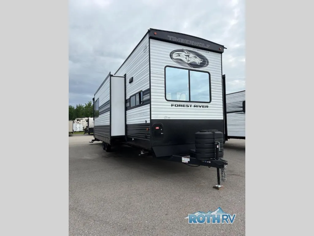 2027 Forest River Cherokee Timberwolf 39DK - Photo 3