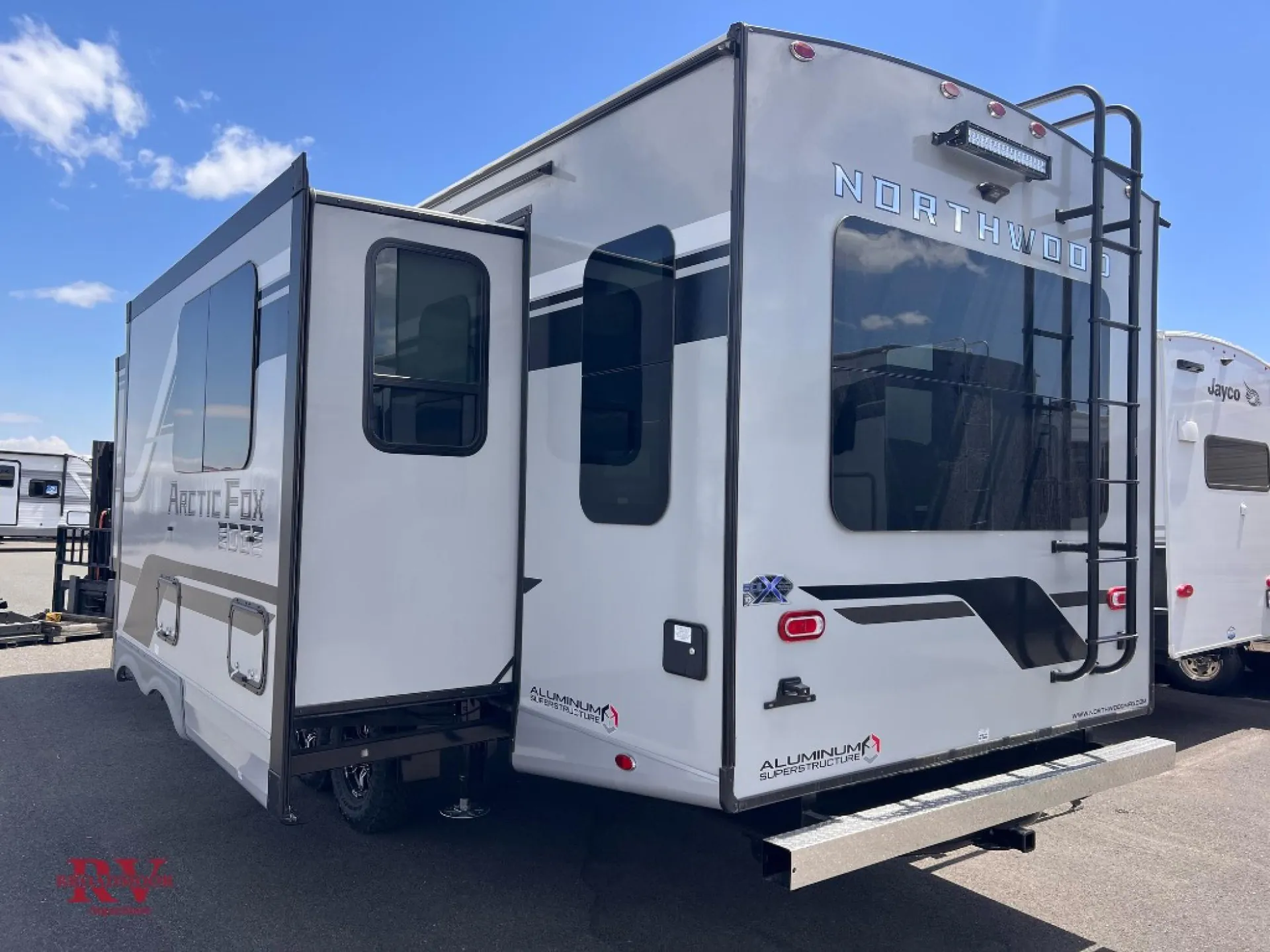 2026 Northwood Arctic Fox Edge 27SX - Photo 4
