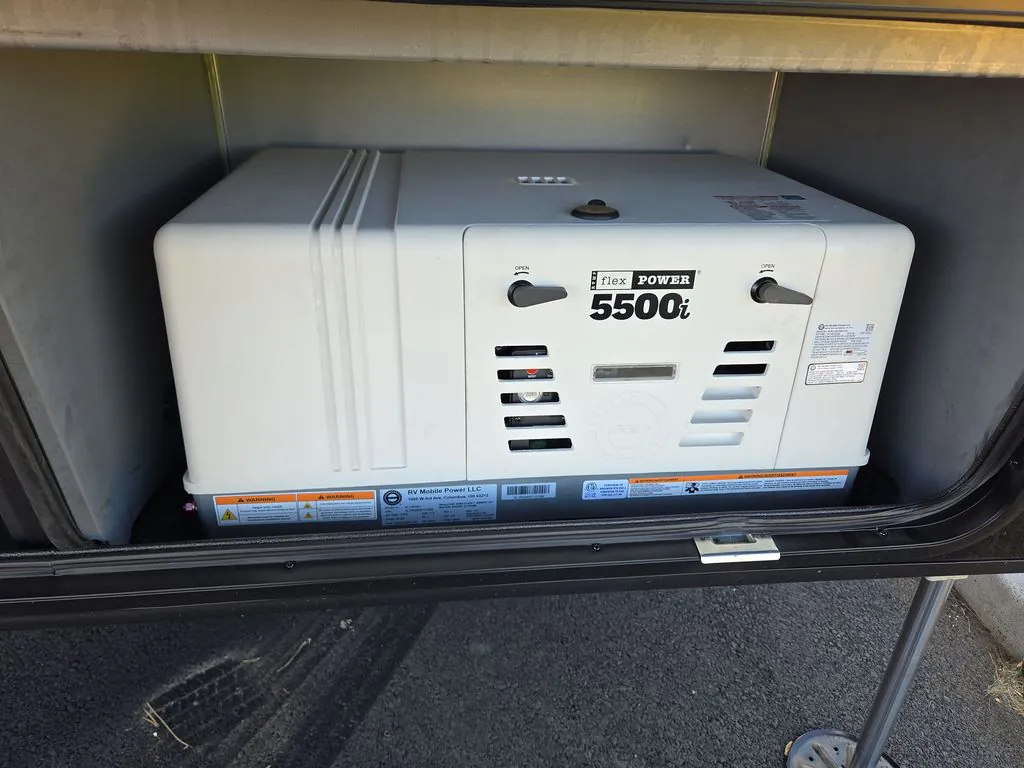 2026 Brinkley Model G 3970, Photos photo 19