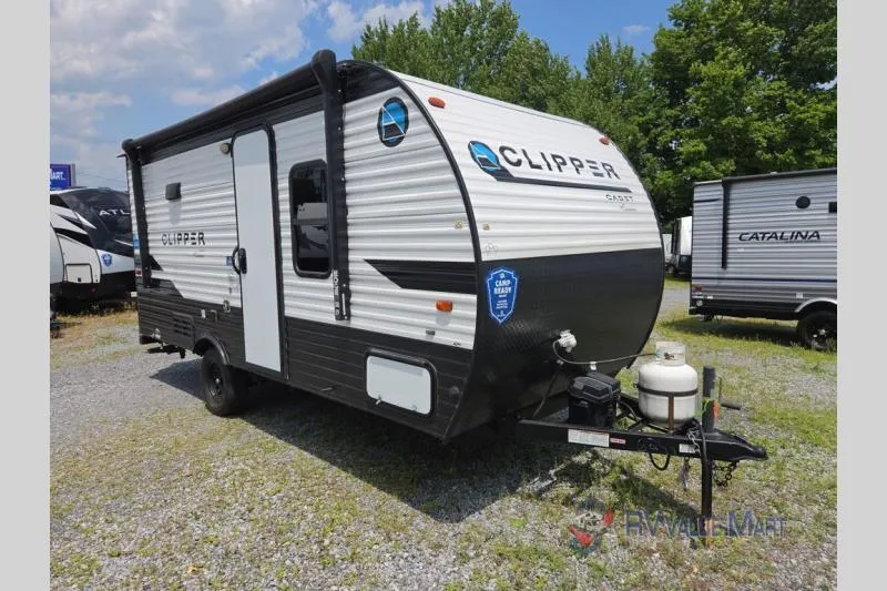 2021 Coachmen Clipper Cadet 17CFQ - Photo 3