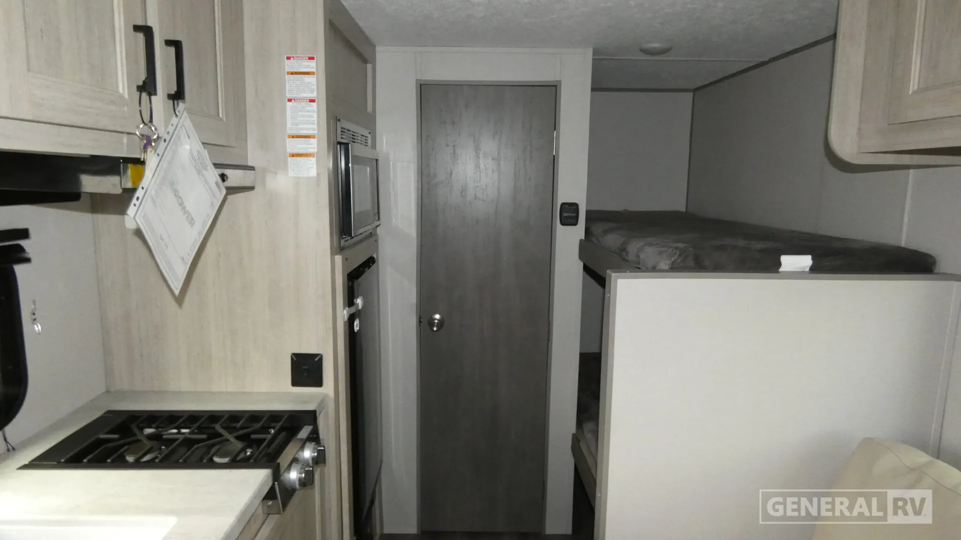 2024 Coachmen Catalina Summit Series 7 164BHX - Photo 3