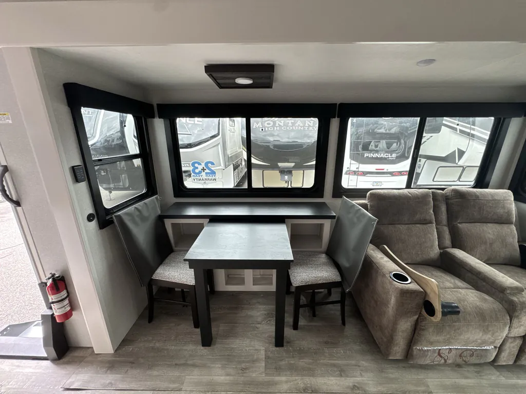 2026 Jayco Eagle 321RSTS, Photos photo 10