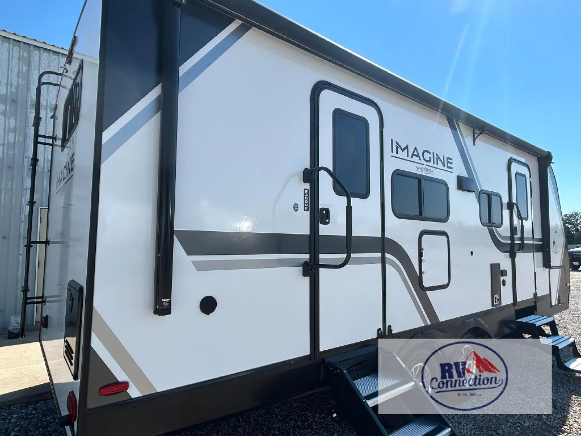2025 Grand Design Imagine 2300MK - Photo 3