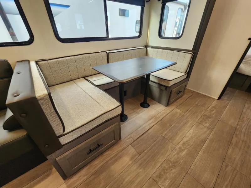 2026 Forest River Cherokee Alpha Wolf 29TB, Photos photo 29
