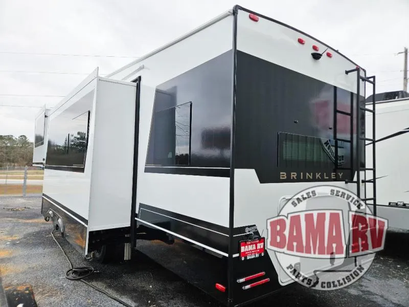 2026 Brinkley Model Z 3110 - Photo 4