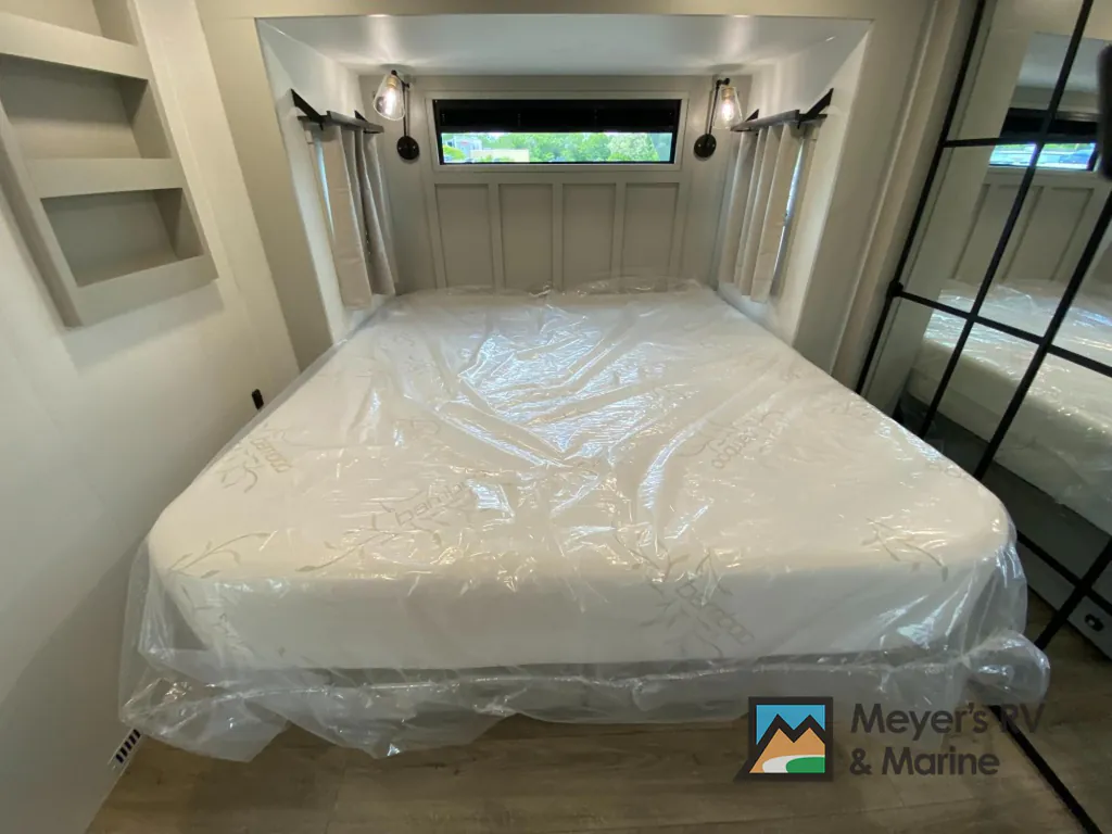 2026 Brinkley Model G 4100, Photos photo 34