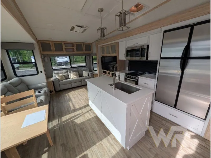 2022 Alliance RV Avenue 32RLS - Photo 3
